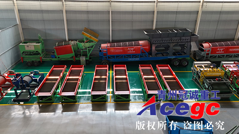 淘金車生產(chǎn)廠家現(xiàn)場(chǎng)
